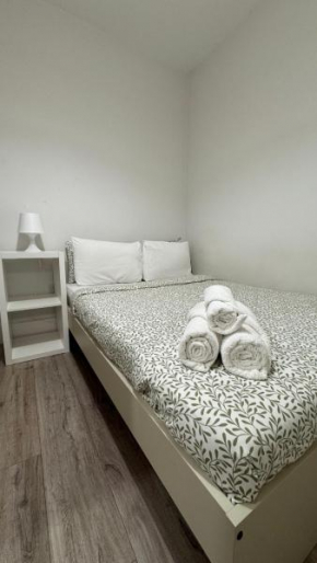 Double room with access to the garden